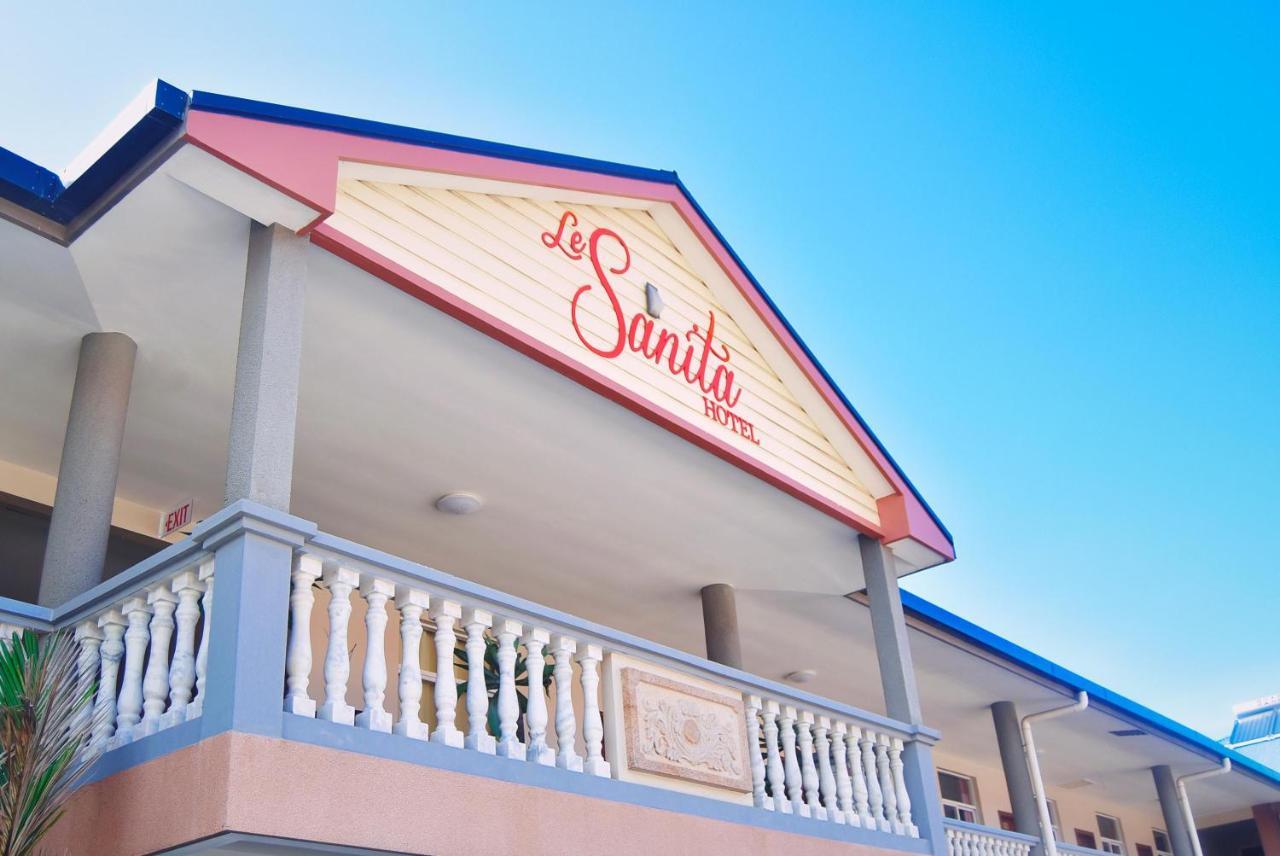 Le Sanita Hotel Апиа Экстерьер фото