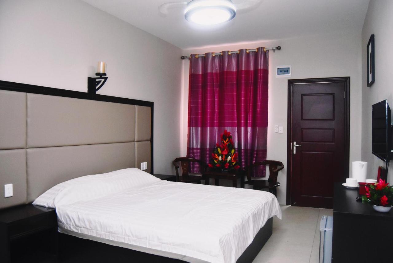Le Sanita Hotel Апиа Экстерьер фото